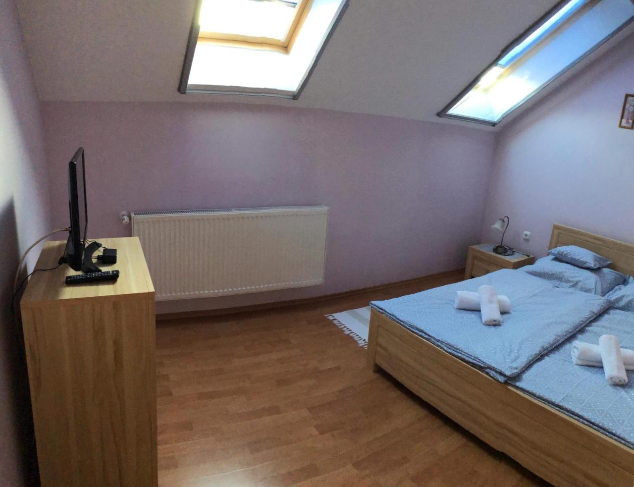 Kristály Apartmanház Sárvár Exterior foto